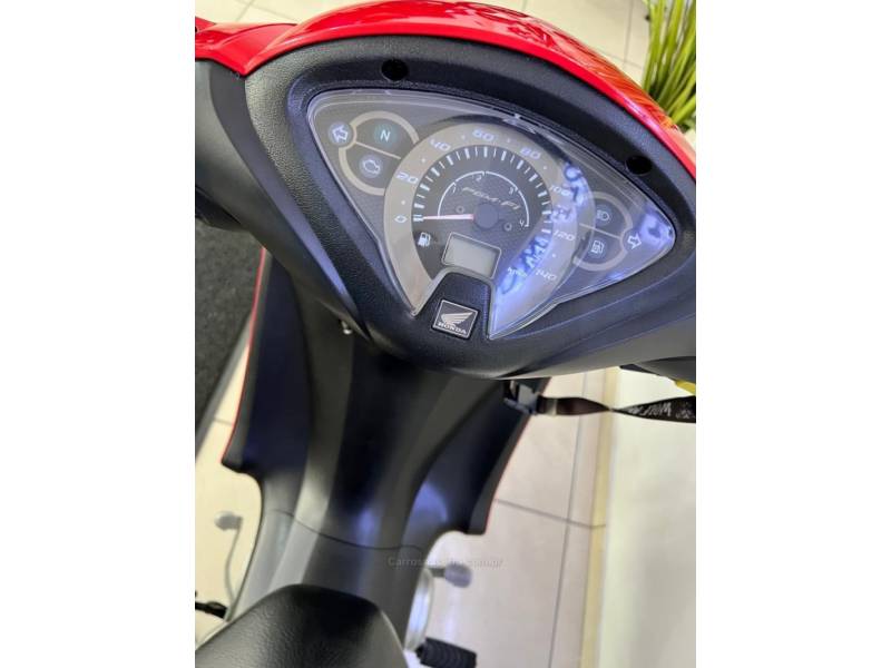 HONDA - BIZ 125 - 2016/2016 - Vermelha - R$ 12.900,00
