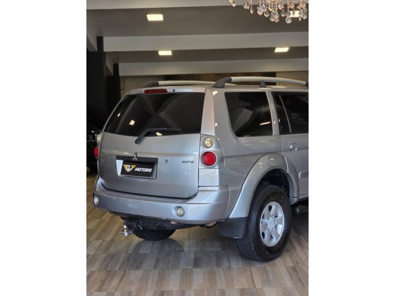 MITSUBISHI - PAJERO SPORT - 2007/2008 - Prata - R$ 63.900,00
