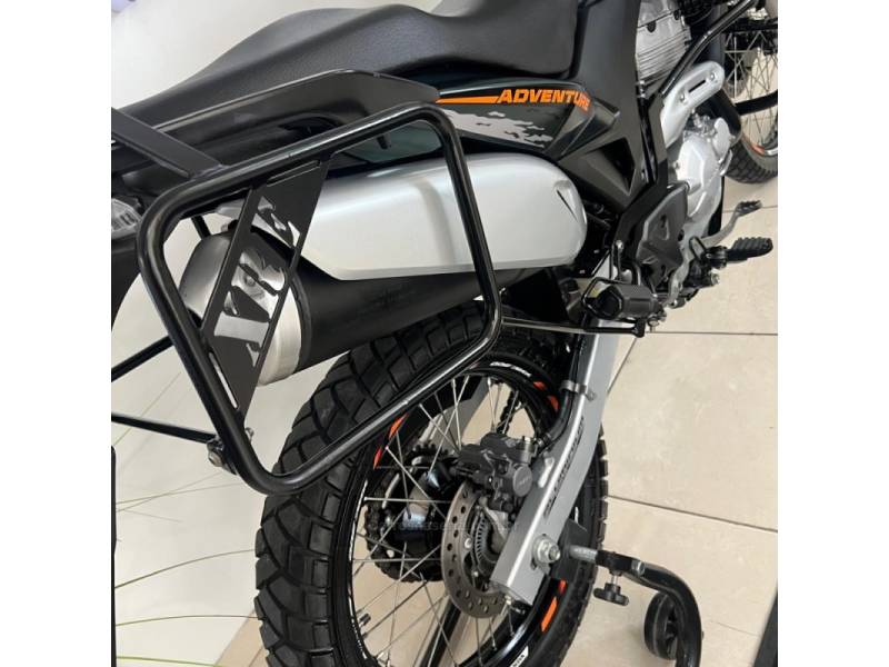 HONDA - XRE 300 - 2019/2019 - Verde - R$ 28.900,00