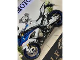 BMW - S 1000 - 2015/2016 - Branca - R$ 74.900,00