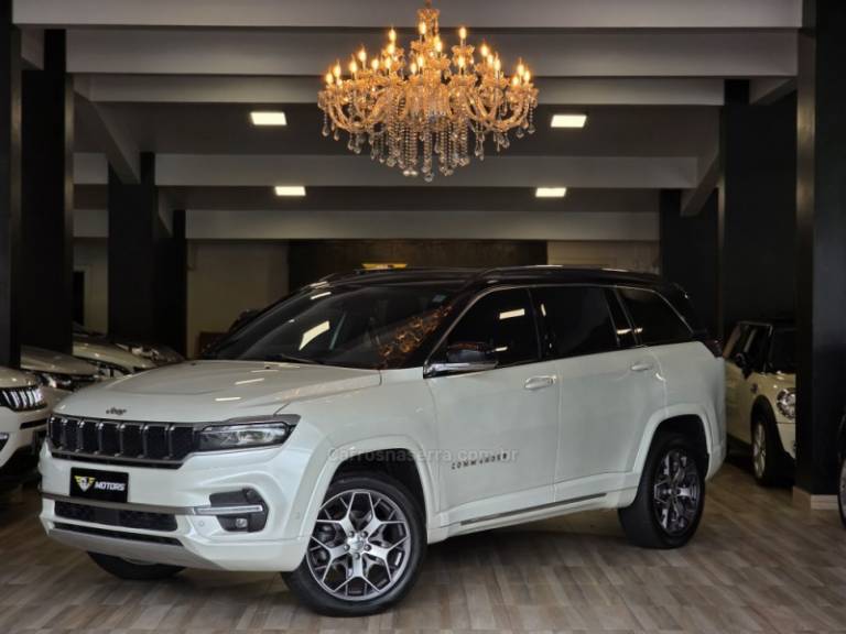 JEEP - COMMANDER - 2022/2022 - Branca - R$ 194.900,00