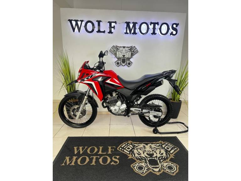 HONDA - XRE 300 - 2021/2022 - Vermelha - R$ 31.900,00