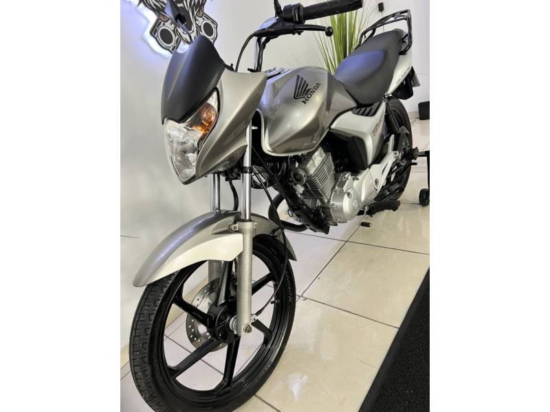 HONDA - CG 150 - 2009/2009 - Cinza - R$ 11.500,00