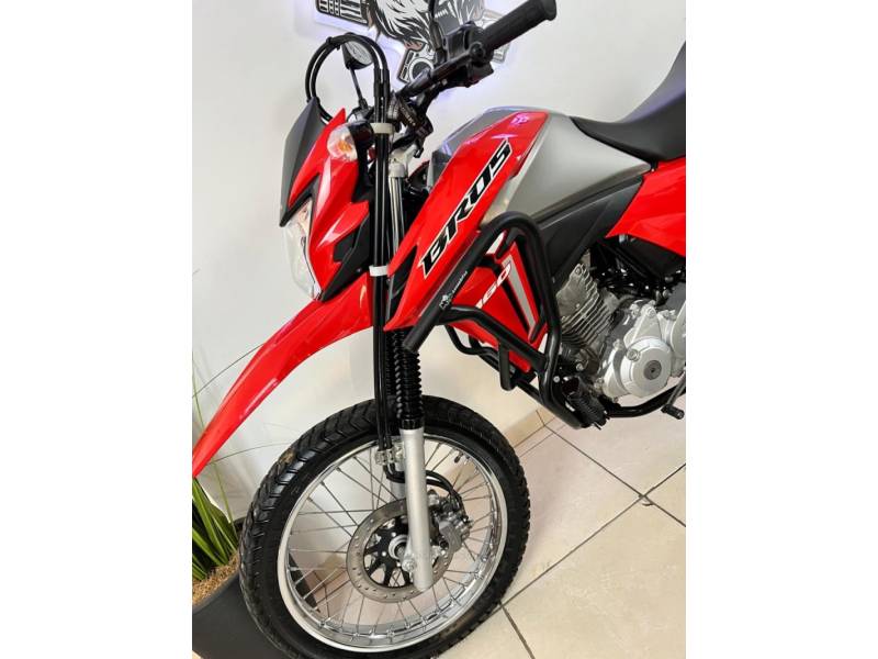HONDA - NXR 160 - 2022/2022 - Vermelha - R$ 21.900,00