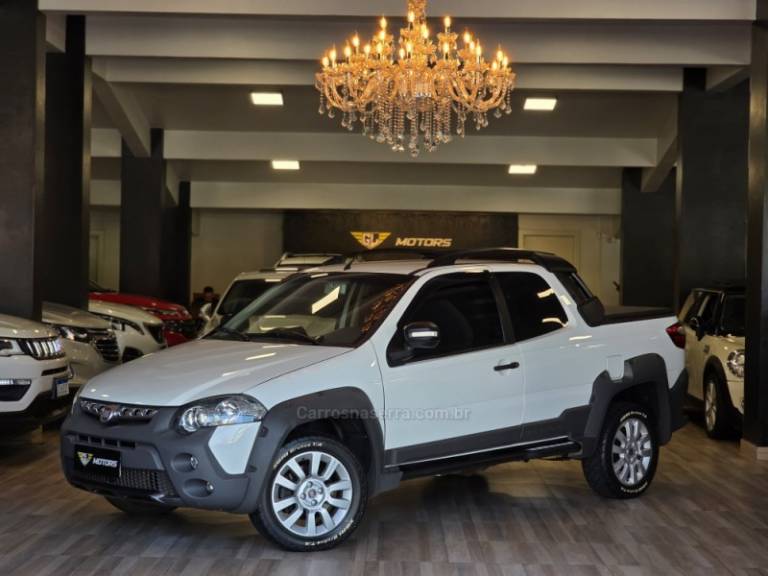 FIAT - STRADA - 2014/2014 - Branca - R$ 64.900,00