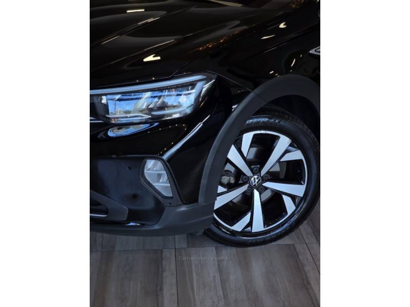 VOLKSWAGEN - NIVUS - 2020/2021 - Preta - R$ 111.900,00