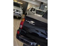MITSUBISHI - L200 TRITON - 2011/2012 - Preta - R$ 94.900,00