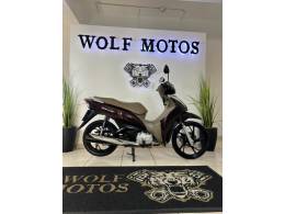 HONDA - BIZ 125 - 2021/2021 - Marrom - R$ 15.900,00