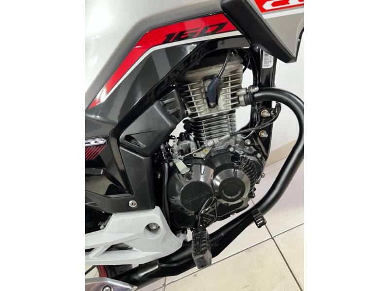 HONDA - CG 160 - 2022/2023 - Prata - R$ 19.900,00