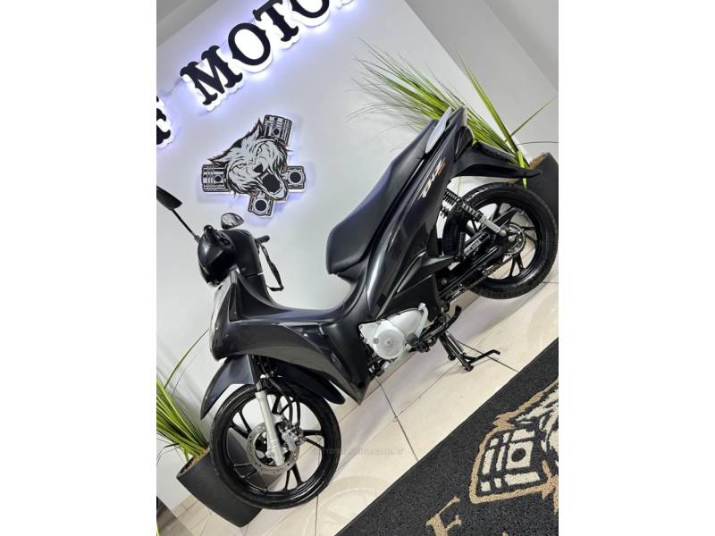 HONDA - BIZ 125 - 2020/2020 - Cinza - R$ 15.900,00