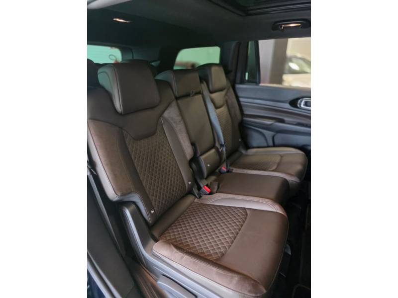 JEEP - COMMANDER - 2023/2023 - Azul - R$ 198.900,00