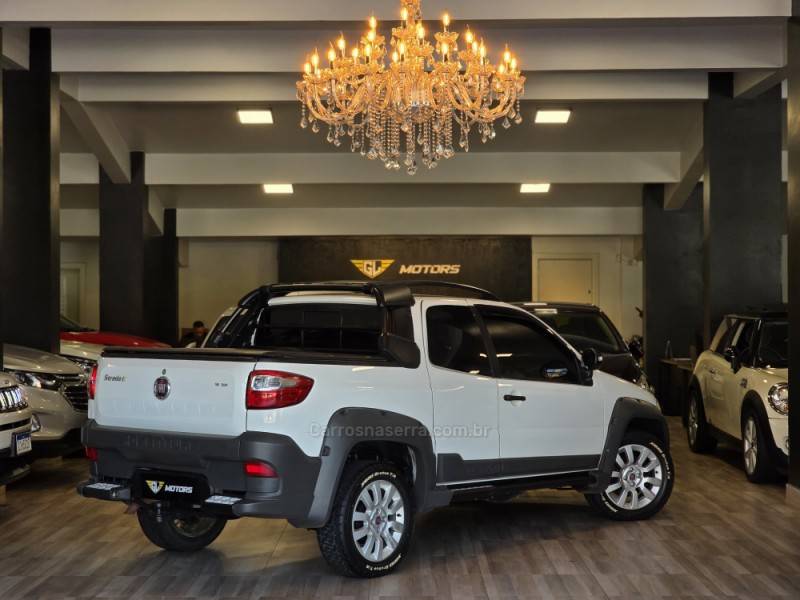 FIAT - STRADA - 2014/2014 - Branca - R$ 64.900,00