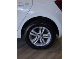 VOLKSWAGEN - POLO - 2018/2019 - Branca - R$ 67.900,00