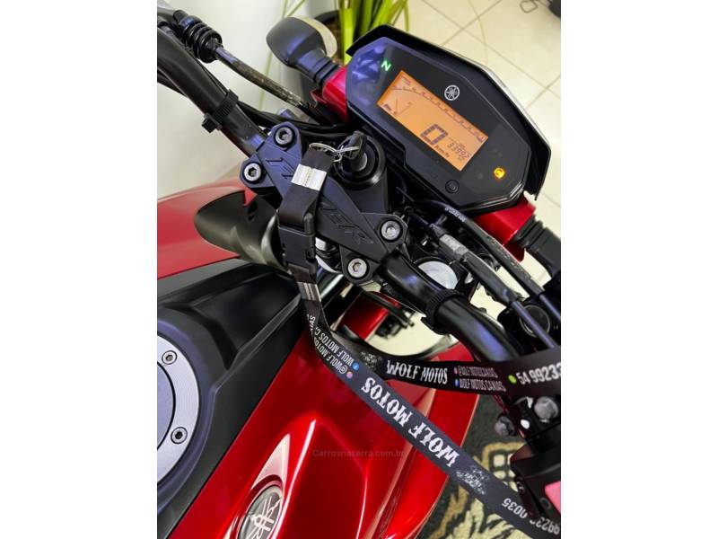 YAMAHA - FAZER - 2019/2020 - Vermelha - R$ 20.900,00
