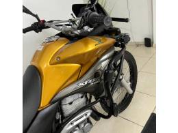 HONDA - XRE 300 - 2011/2011 - Amarela - R$ 18.900,00