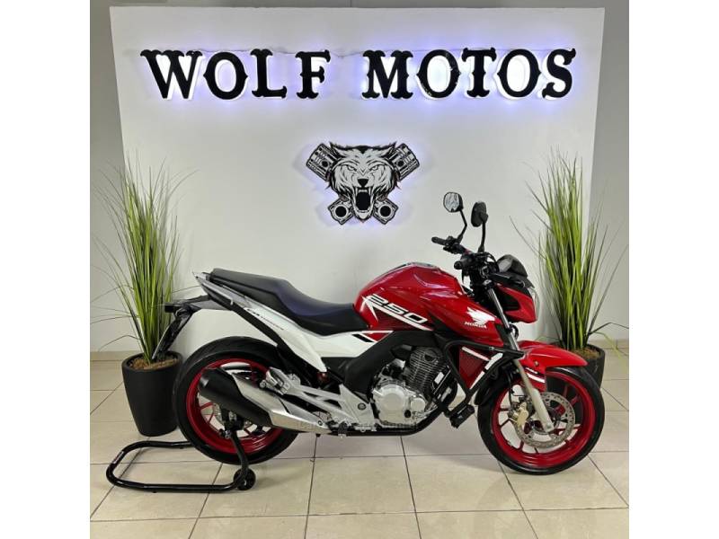 HONDA - CB 250F TWISTER - 2022/2022 - Vermelha - R$ 22.900,00
