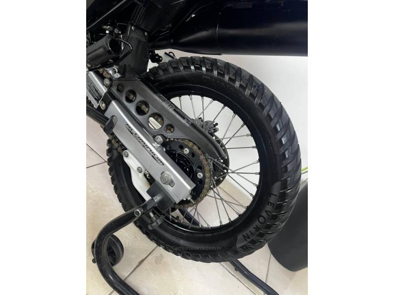 HONDA - XRE 300 - 2021/2022 - Vermelha - R$ 30.900,00