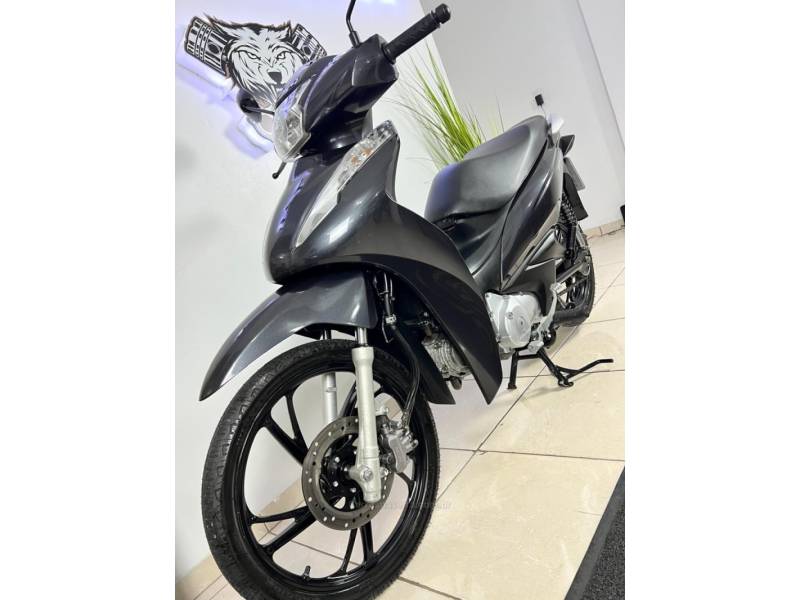 HONDA - BIZ 125 - 2020/2020 - Cinza - R$ 14.900,00
