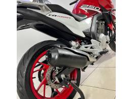 HONDA - CB 250F TWISTER - 2022/2022 - Vermelha - R$ 22.900,00