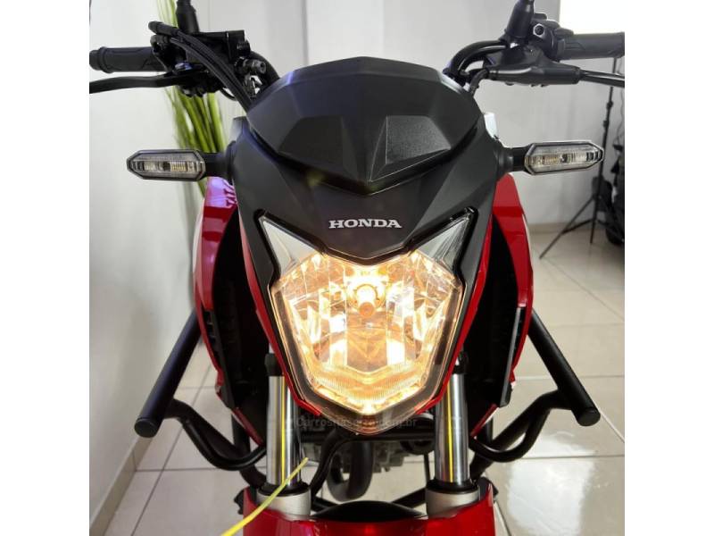 HONDA - CB 250F TWISTER - 2022/2022 - Vermelha - R$ 22.900,00