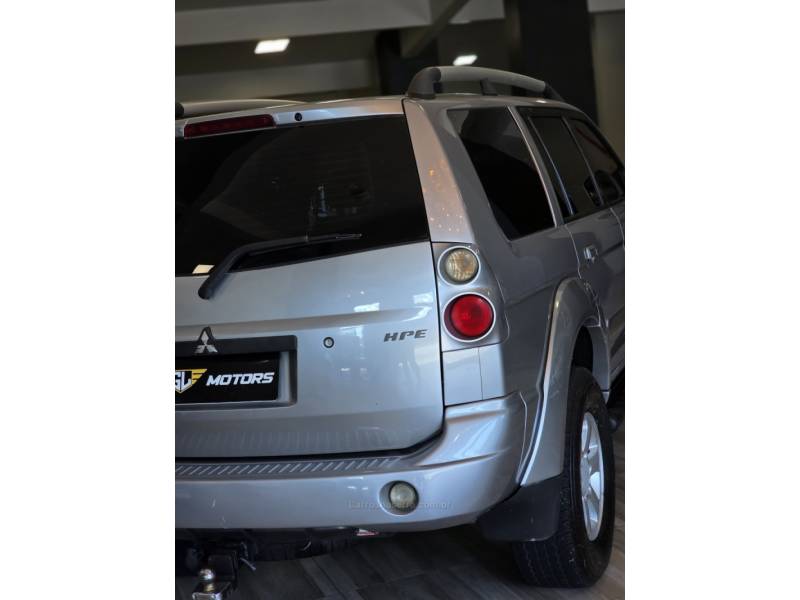 MITSUBISHI - PAJERO SPORT - 2007/2008 - Prata - R$ 63.900,00