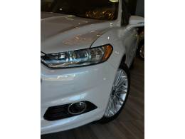 FORD - FUSION - 2013/2013 - Branca - R$ 77.900,00