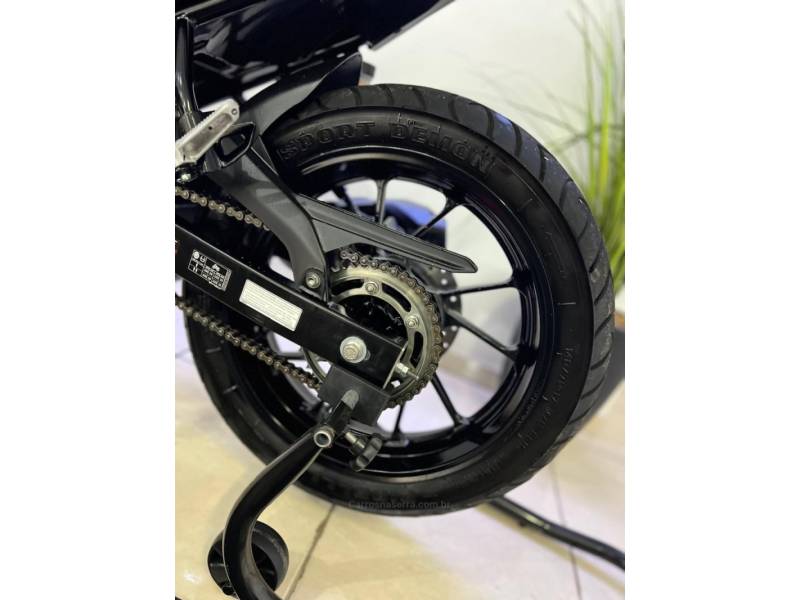 YAMAHA - FAZER - 2020/2020 - Vermelha - R$ 20.900,00
