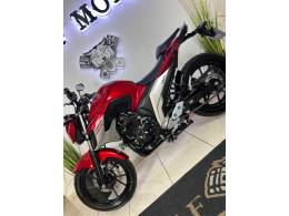 YAMAHA - FAZER - 2019/2020 - Vermelha - R$ 20.900,00