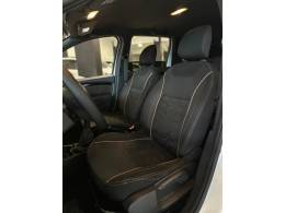 RENAULT - DUSTER - 2017/2018 - Branca - R$ 70.900,00
