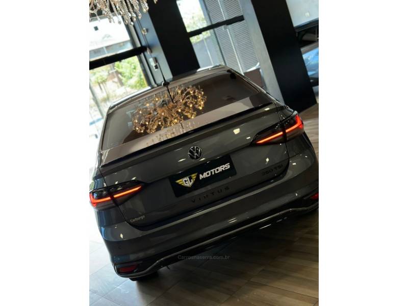 VOLKSWAGEN - VIRTUS - 2023/2024 - Cinza - R$ 139.900,00