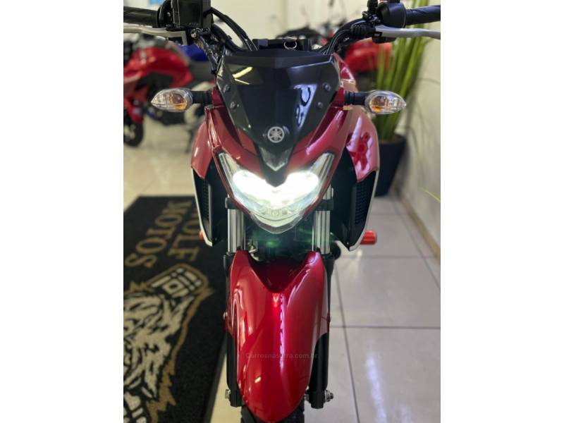 YAMAHA - FAZER - 2020/2020 - Vermelha - R$ 20.900,00