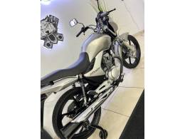 HONDA - CG 150 - 2009/2009 - Cinza - R$ 11.500,00