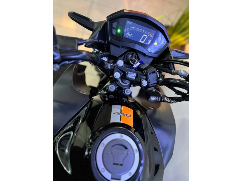 HONDA - CB 250F TWISTER - 2021/2021 - Cinza - R$ 21.900,00