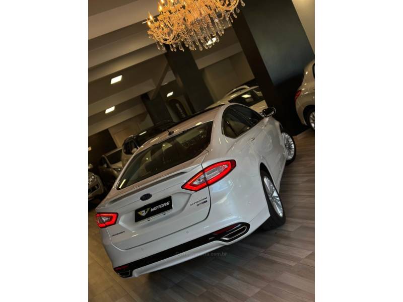 FORD - FUSION - 2013/2013 - Branca - R$ 77.900,00