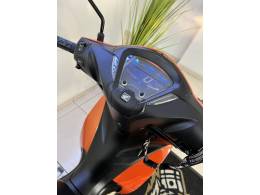 HONDA - BIZ 125 - 2017/2018 - Laranja - R$ 15.500,00