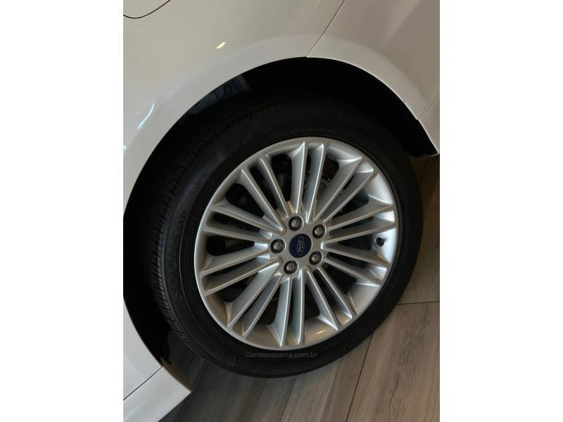 FORD - FUSION - 2013/2013 - Branca - R$ 77.900,00