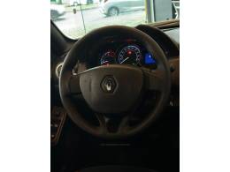 RENAULT - DUSTER - 2017/2018 - Branca - R$ 70.900,00