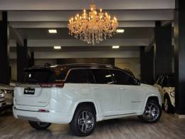 JEEP - COMMANDER - 2022/2022 - Branca - R$ 194.900,00