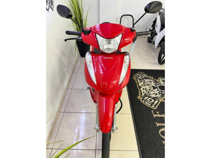 HONDA - BIZ 125 - 2016/2016 - Vermelha - R$ 12.900,00