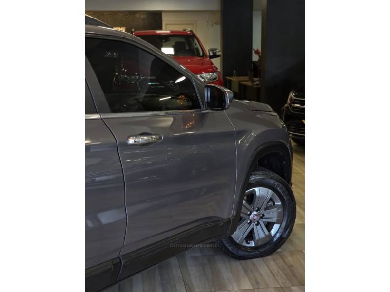 FIAT - TORO - 2020/2021 - Cinza - R$ 98.900,00