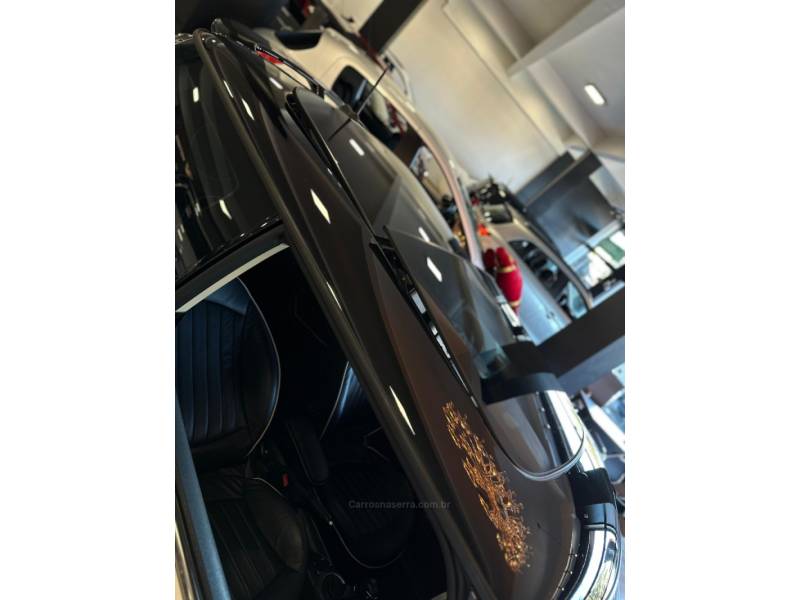 MINI - COOPER - 2010/2011 - Branca - R$ 77.900,00