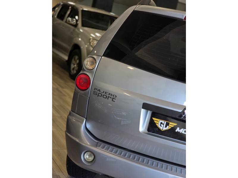MITSUBISHI - PAJERO SPORT - 2007/2008 - Prata - R$ 63.900,00