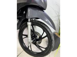 HONDA - BIZ 125 - 2020/2020 - Cinza - R$ 15.900,00