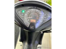 HONDA - BIZ 125 - 2013/2013 - Branca - R$ 12.500,00