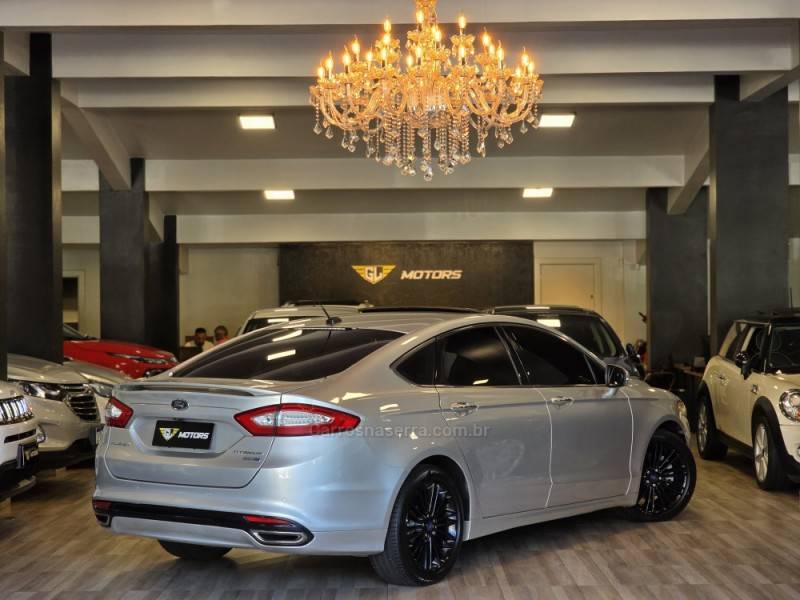 FORD - FUSION - 2014/2015 - Prata - R$ 85.900,00