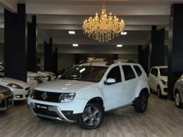RENAULT - DUSTER - 2017/2018 - Branca - R$ 70.900,00