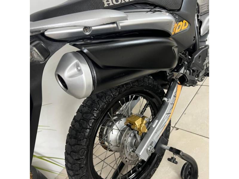HONDA - XRE 300 - 2017/2017 - Cinza - R$ 24.900,00