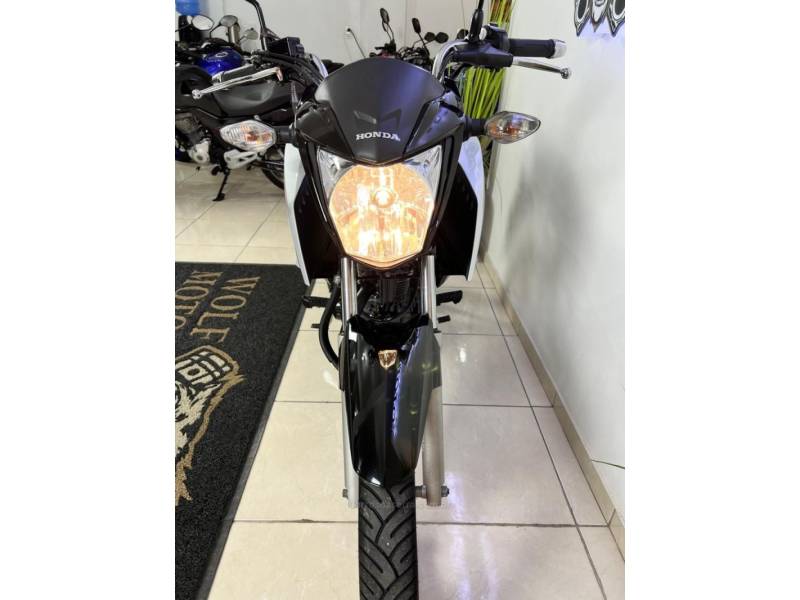 HONDA - CG 160 - 2022/2023 - Prata - R$ 19.900,00