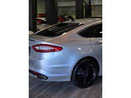 FORD - FUSION - 2014/2015 - Prata - R$ 85.900,00