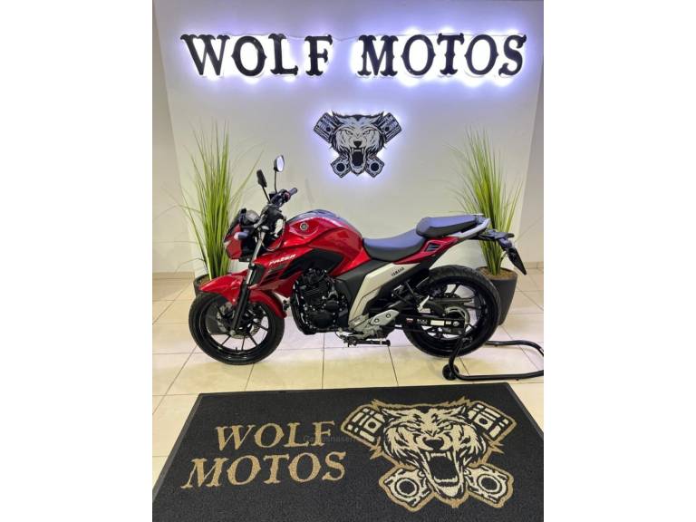YAMAHA - FAZER - 2022/2022 - Vermelha - R$ 22.900,00